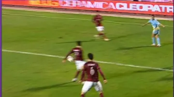 حكم سابق يثير الجدل: ضربة الجزاء لصالح الأهلي سليمة 100%